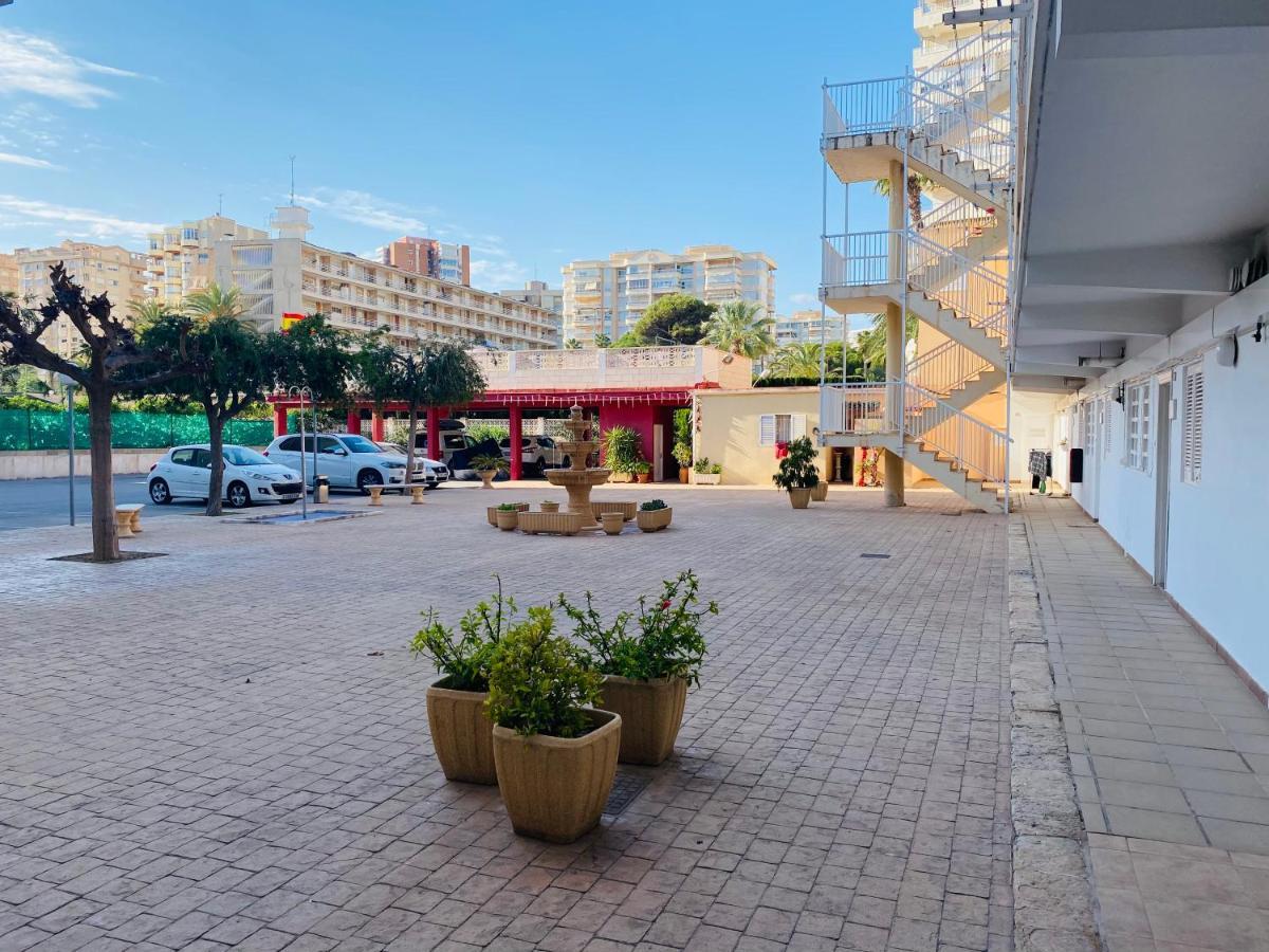 Amplio Apartamento Con Vistas Al Mar, Parking Y Wifi 알리칸테 외부 사진
